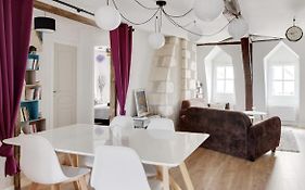 Le Grand Mirebeau - Parking Prive