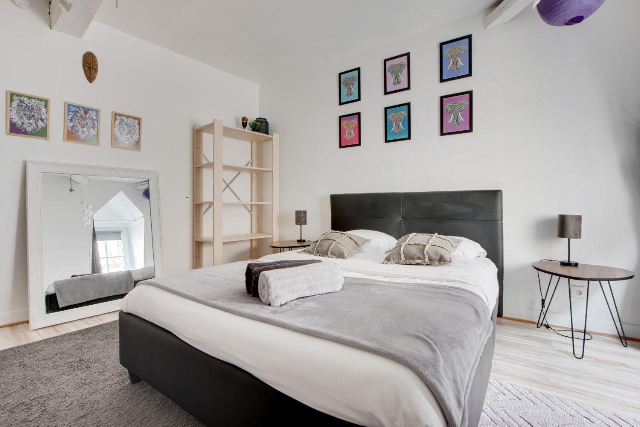 Le Grand Mirebeau - Parking Prive Appartement Bourges Buitenkant foto